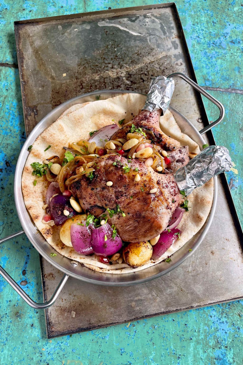 Musakhan-Ente mit Pita © Elissavet Patrikiou