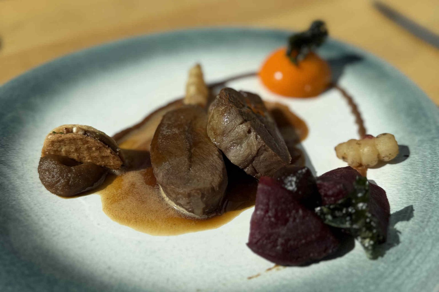 Hauptspeise im Flora Batava © Genusspunkt